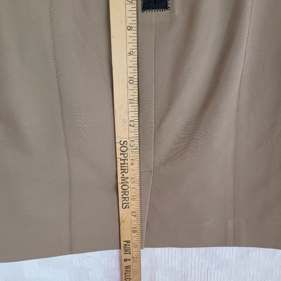 Club Monaco tan pencil skirt black ivory waistband slit office neutral work 6 - Picture 6 of 9